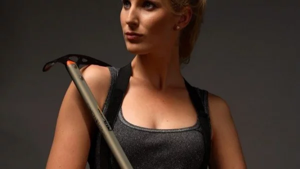 Кати Джейн Л’Ерпение - от модел в първата жена, прекосила самостоятелно Великата китайска стена