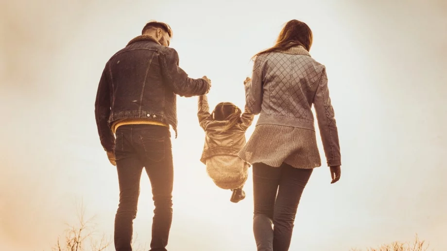 253 приемни семейства са заличени от регистъра за една година