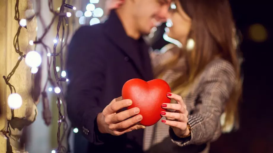 Седмичен любовен хороскоп за 6-10 февруари 2023