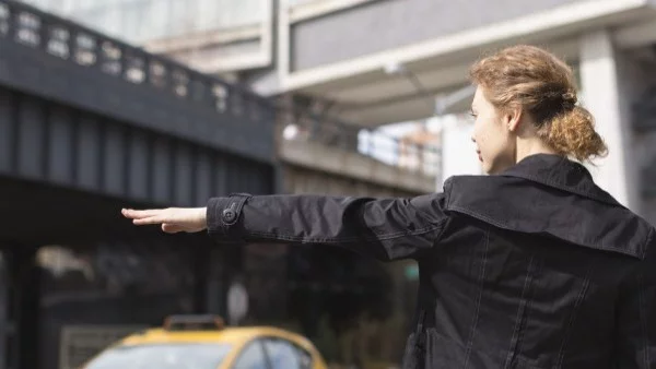 Такситата копърки в София – стръв за разсеяните дами