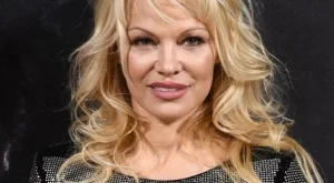 Памела Андерсън: Един сексимвол на 50 и в менопауза