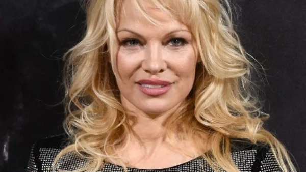 Памела Андерсън: Един сексимвол на 50 и в менопауза