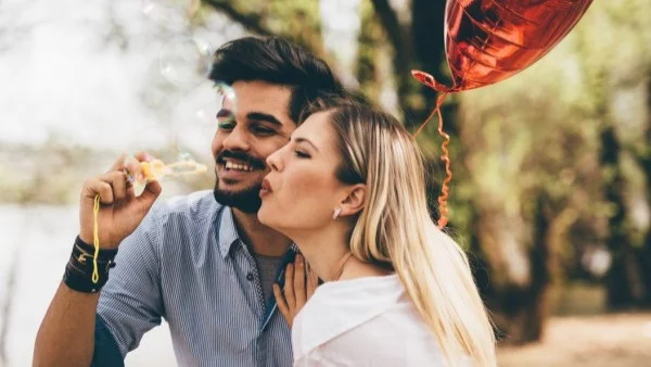 ЛЮБОВЕН уикенд хороскоп за 10-11 февруари