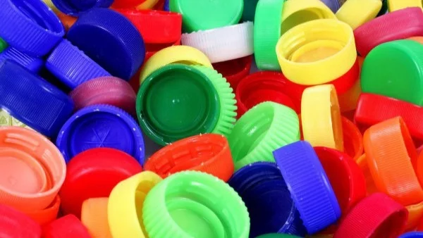 Събират капачки за бъдеще