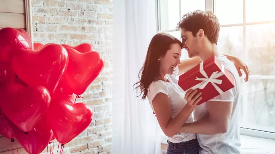 Как всяка зодия си представя перфектния Свети Валентин