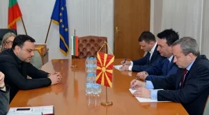 2018/02/15/0823987001518707991