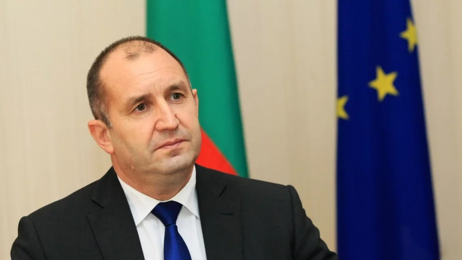 Радев за ЧЕЗ: Явно става въпрос за схема за скрито придобиване