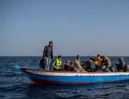 Гърция блокира стотици мигранти да прекосят Егейско море 