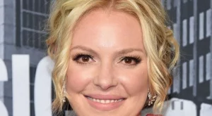 Катрин Хейгъл показа как е отслабнала след раждането (снимки)