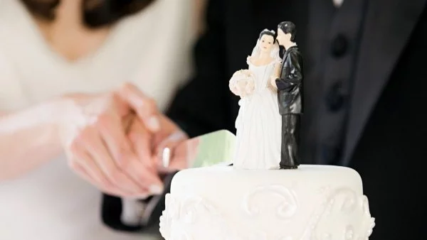 Това е най-скъпата сватбена торта (снимки)