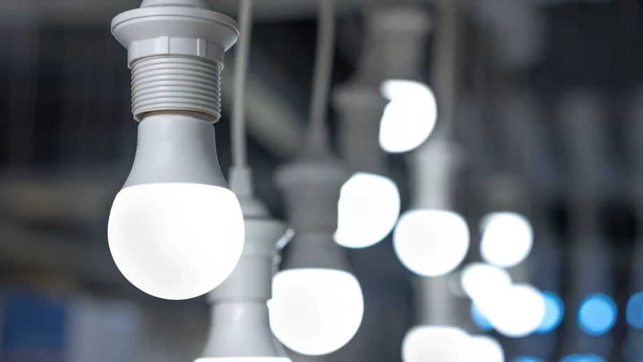 Индия минава изцяло на LED осветление 