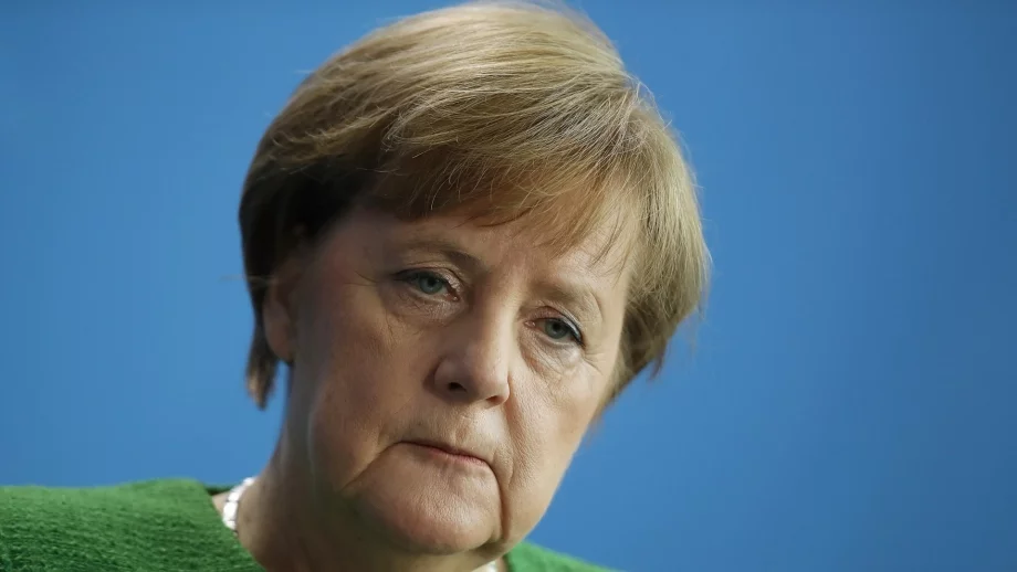 Ангела Меркел бе преизбрана за канцлер на Германия