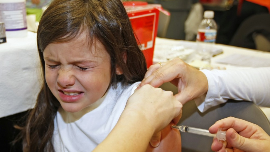 Световната здравна организация (СЗО) не препоръчва универсална ваксинация на деца