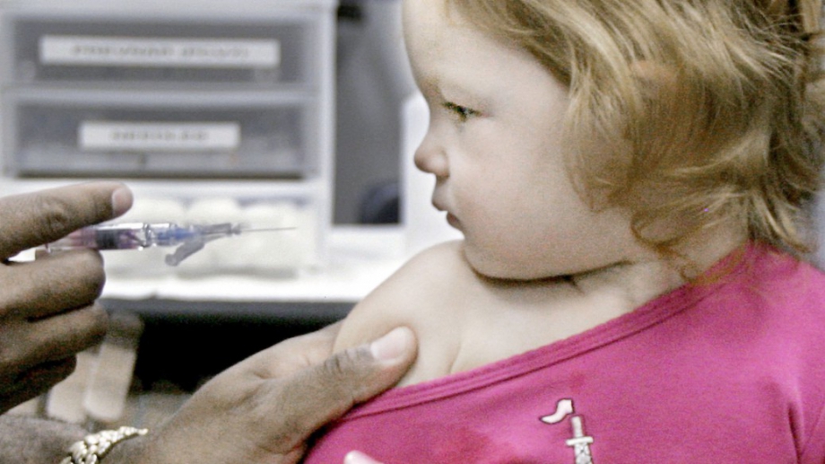 Израел започна кампания по ваксинация срещу Covid за деца на