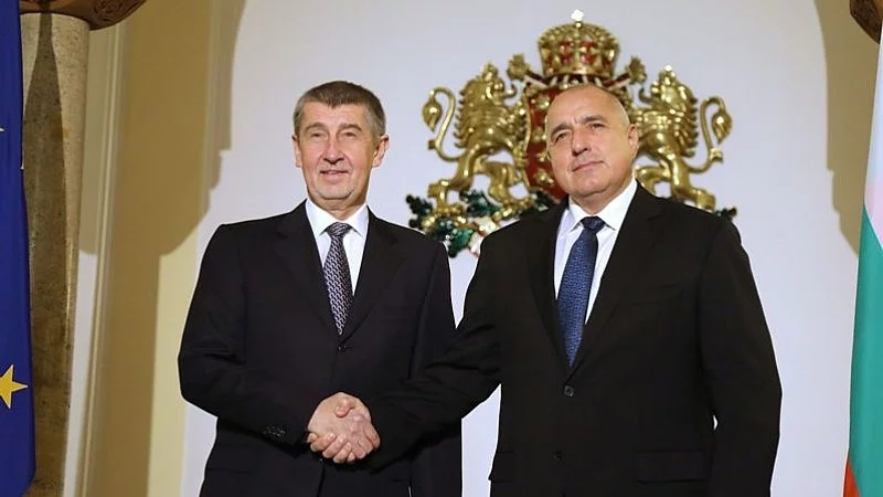 Чешко издание твърди, че Бабиш не е пращал документи на Борисов за ЧЕЗ