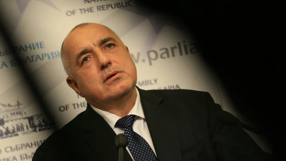Рейтингът на Борисов се срина с 6% за месец