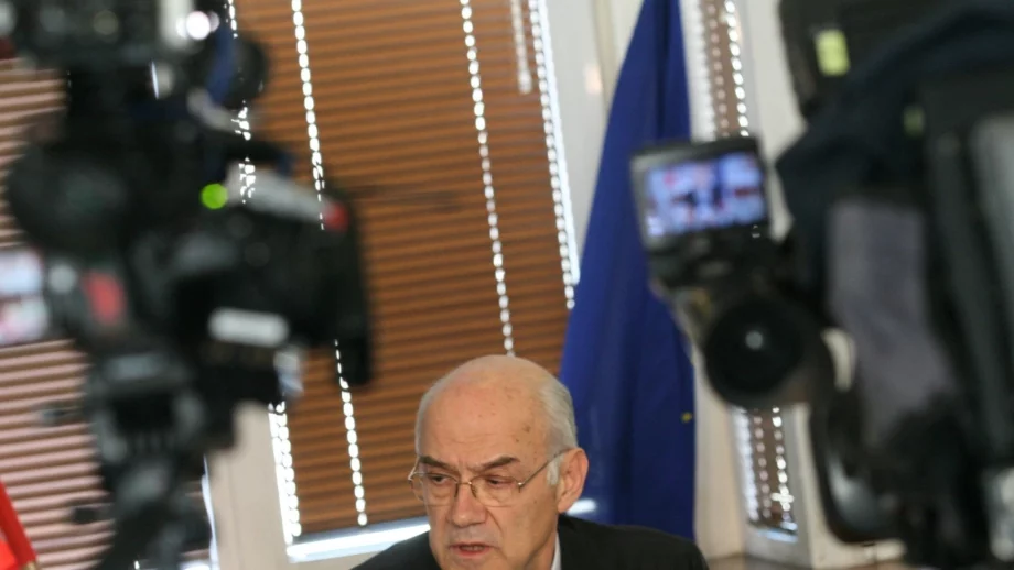 Няма да допуснем значително поскъпване на тока, уверява КЕВР 