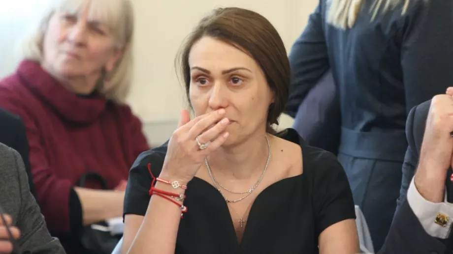 Гинка Върбакова осъди КЗК за сделката с ЧЕЗ, може да вземе милиони