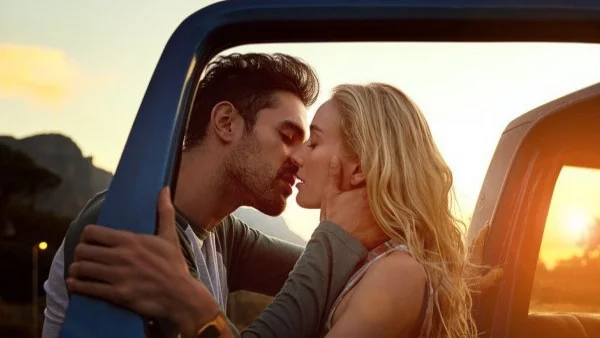 Зодиите, които ще срещнат любовта през юни