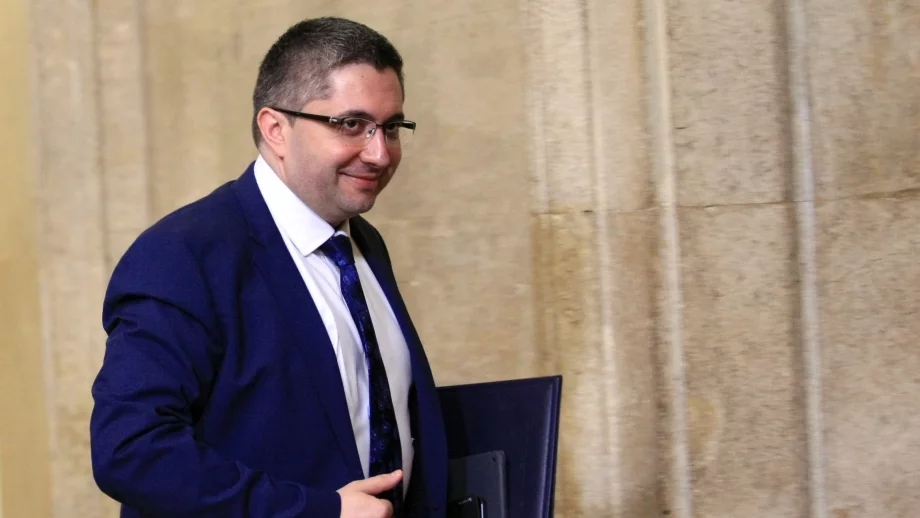 Народното събрание освободи Николай Нанков като депутат