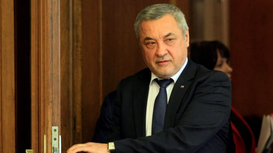 Симеонов за новата шефка на Агенцията по вписванията: Кандидатура е на "Атака", не са ни питали