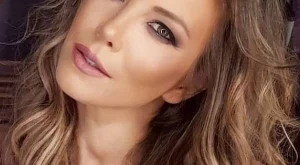 Певицата Емилия катастрофира тежко