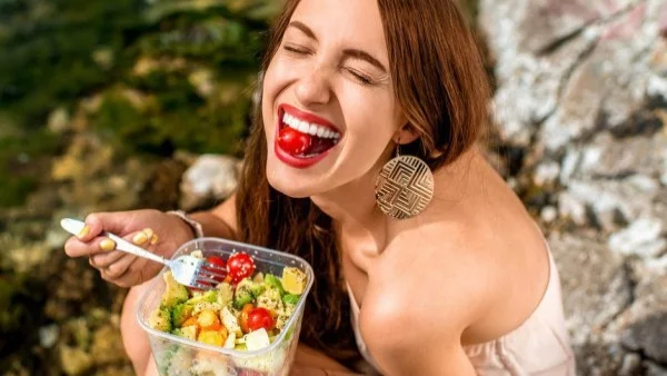 Какво представлява 8-часовата диета? 