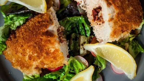 Пълнени пилешки гърди