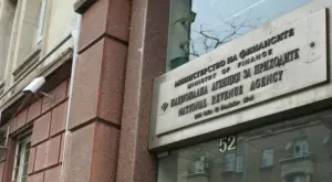 НАП: Над 300 000 фирми и еднолични търговци внесоха данъците си дни преди изтичане на крайния срок