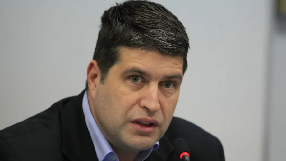 НАП: Протестът няма да ни откаже от съкращенията