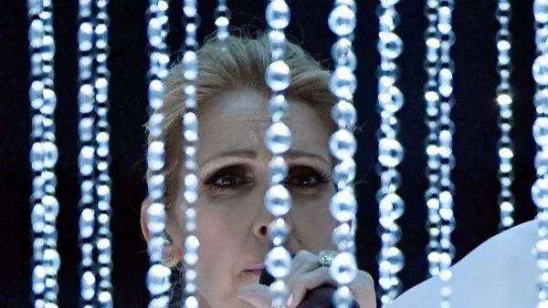 Селин Дион отмени концерти заради операция