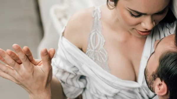 4-те зодии, които не биха издържали дълго без секс