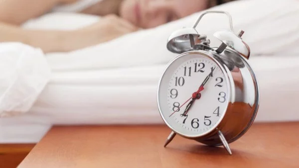 Местим стрелките на часовника в неделя