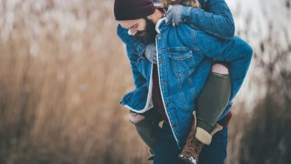 40 признака, че имате връзка с невероятен човек