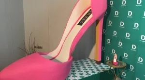 Създадоха най-голямата обувка в България