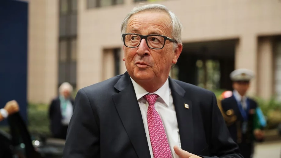 Планът "Юнкер" надхвърли целта си от 315 млрд. евро