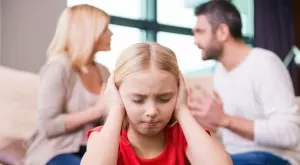 Виц на деня: При кого ще живее детето след развода