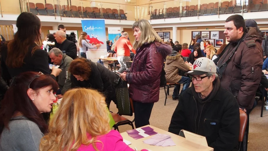 Безработицата у нас падна до 5,3% през февруари 