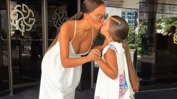 Николета и Валери поздравиха дъщеря си за рождения й ден (снимки)