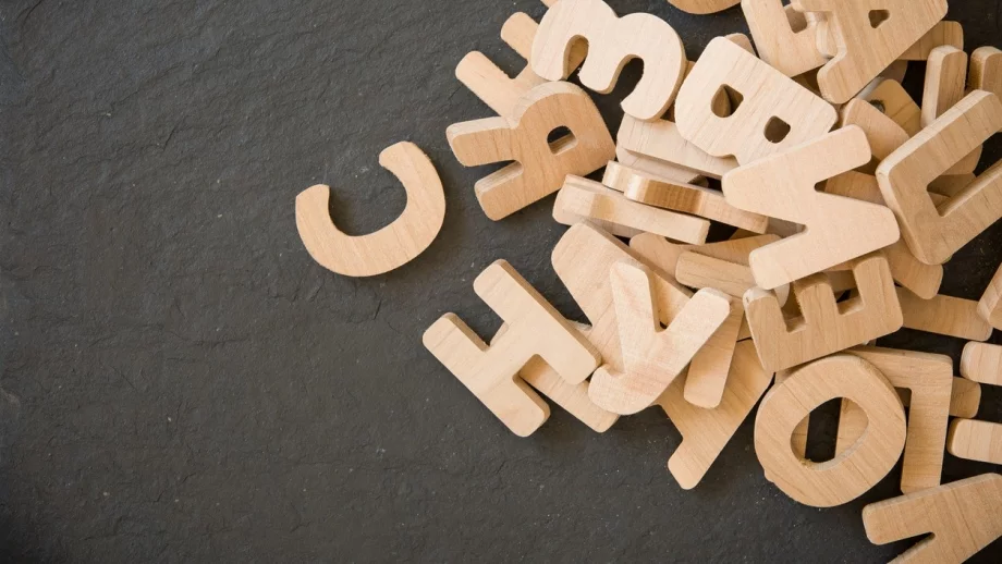 Ето колко време отнема на един американец да научи български 