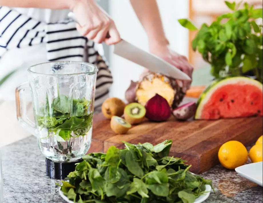 6 полезни храни и напитки за следпразничен детокс