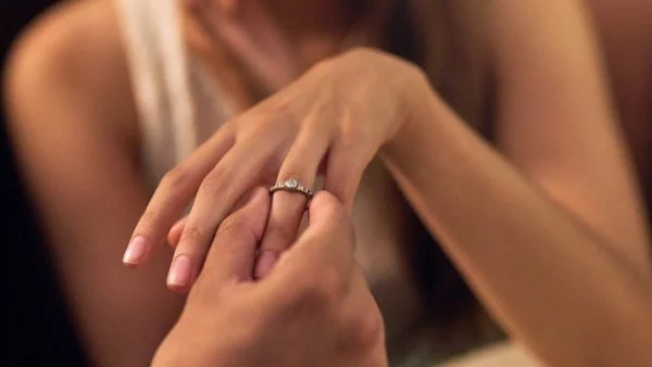 3-те зодии, които ще се сгодят през април