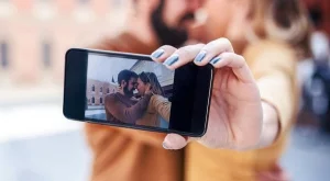 Една зодия ще се ВЛЮБИ в хороскопа за 11 април