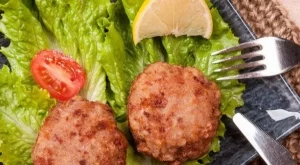 Сочни кюфтета с кашкавал