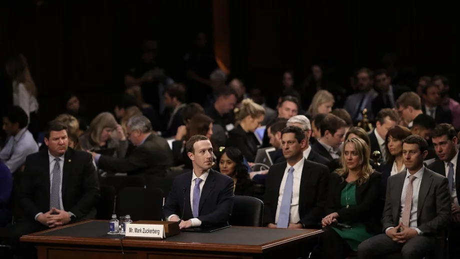 Данните на самия Зукърбърг са били използвани от Cambridge Analytica