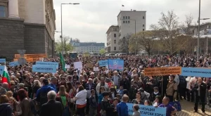 Хиляди хора с увреждания протестираха срещу реформата в ТЕЛК