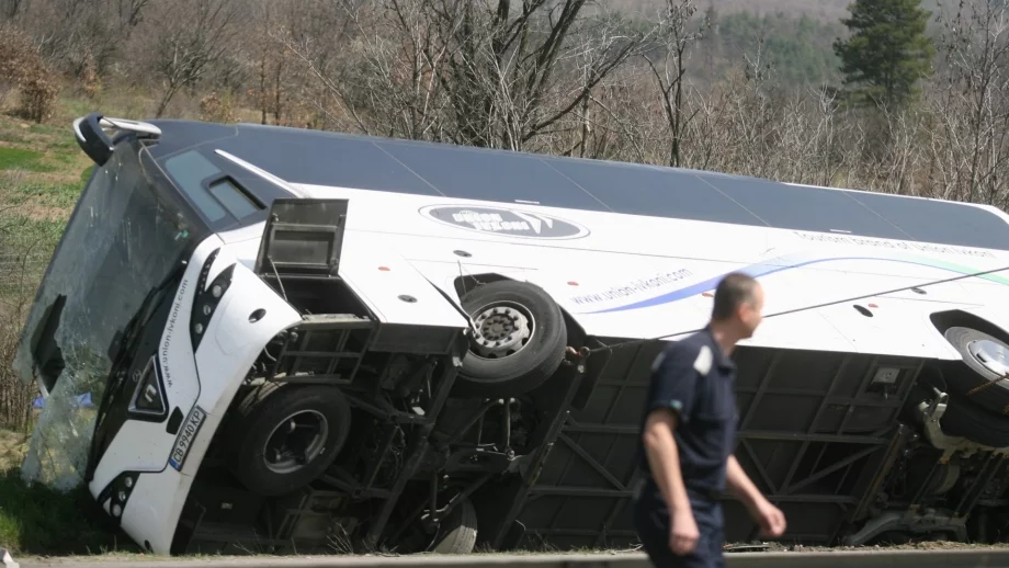 Пуснаха шофьорката, причинила катастрофата с автобус, срещу 5000 лв. гаранция