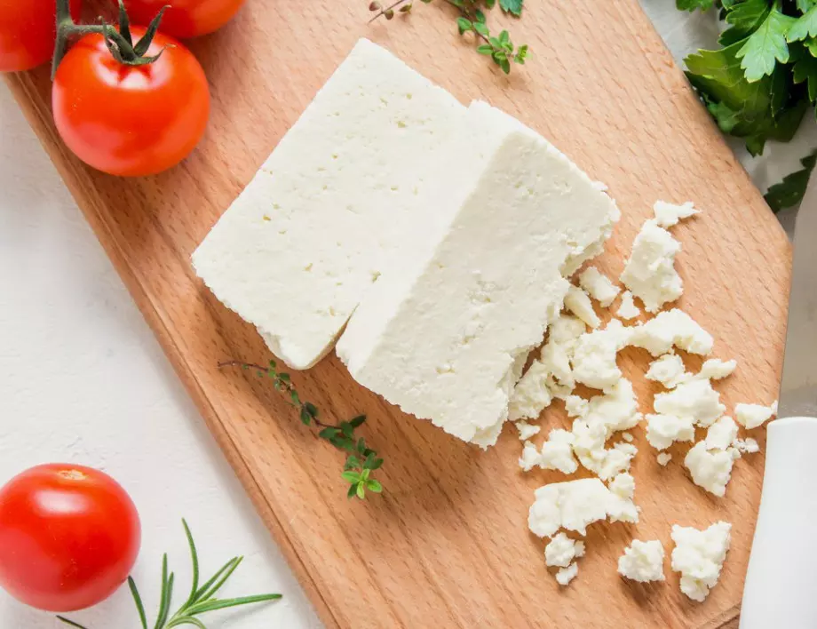Няма да повярвате какви чудеса прави сиренето с тялото ви