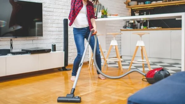 Лесни стъпки за пролетно почистване на дома, духа и тялото