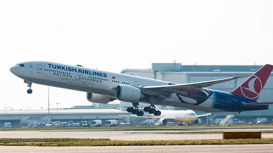Турската водеща авиокомпания Turkish Airlines, продължава да отчита най-високите среднодневни